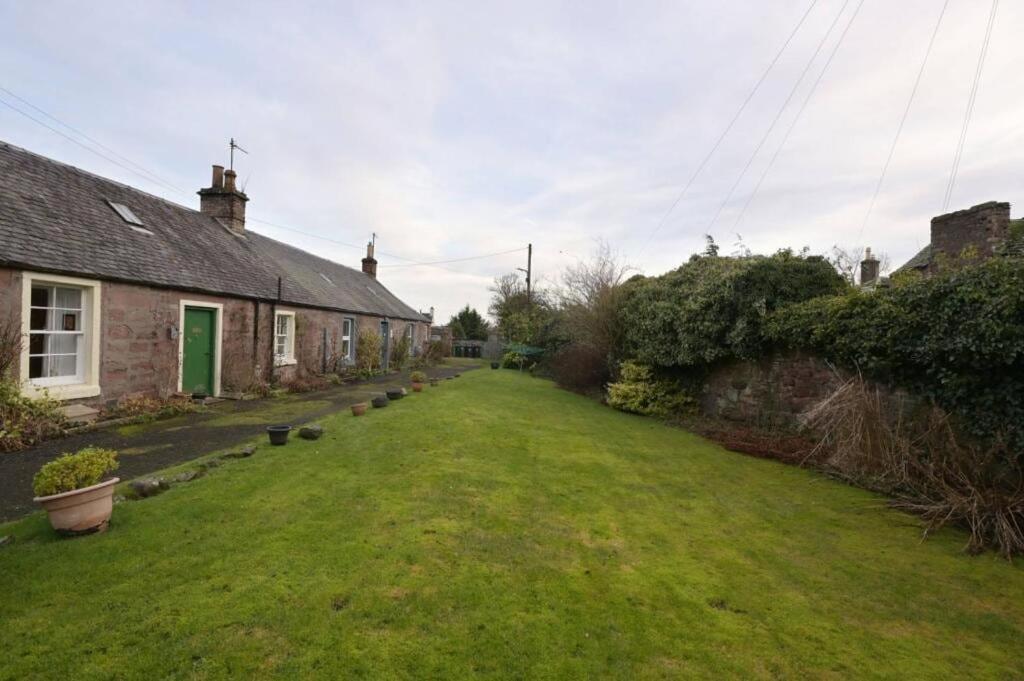 The Grey Getaway * Alyth