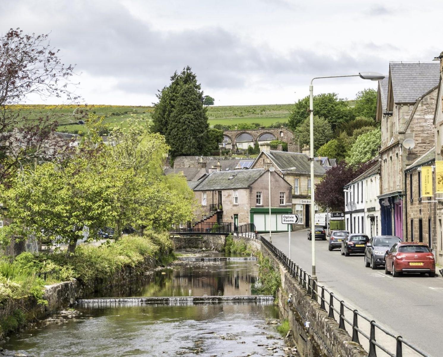The Grey Getaway * Alyth